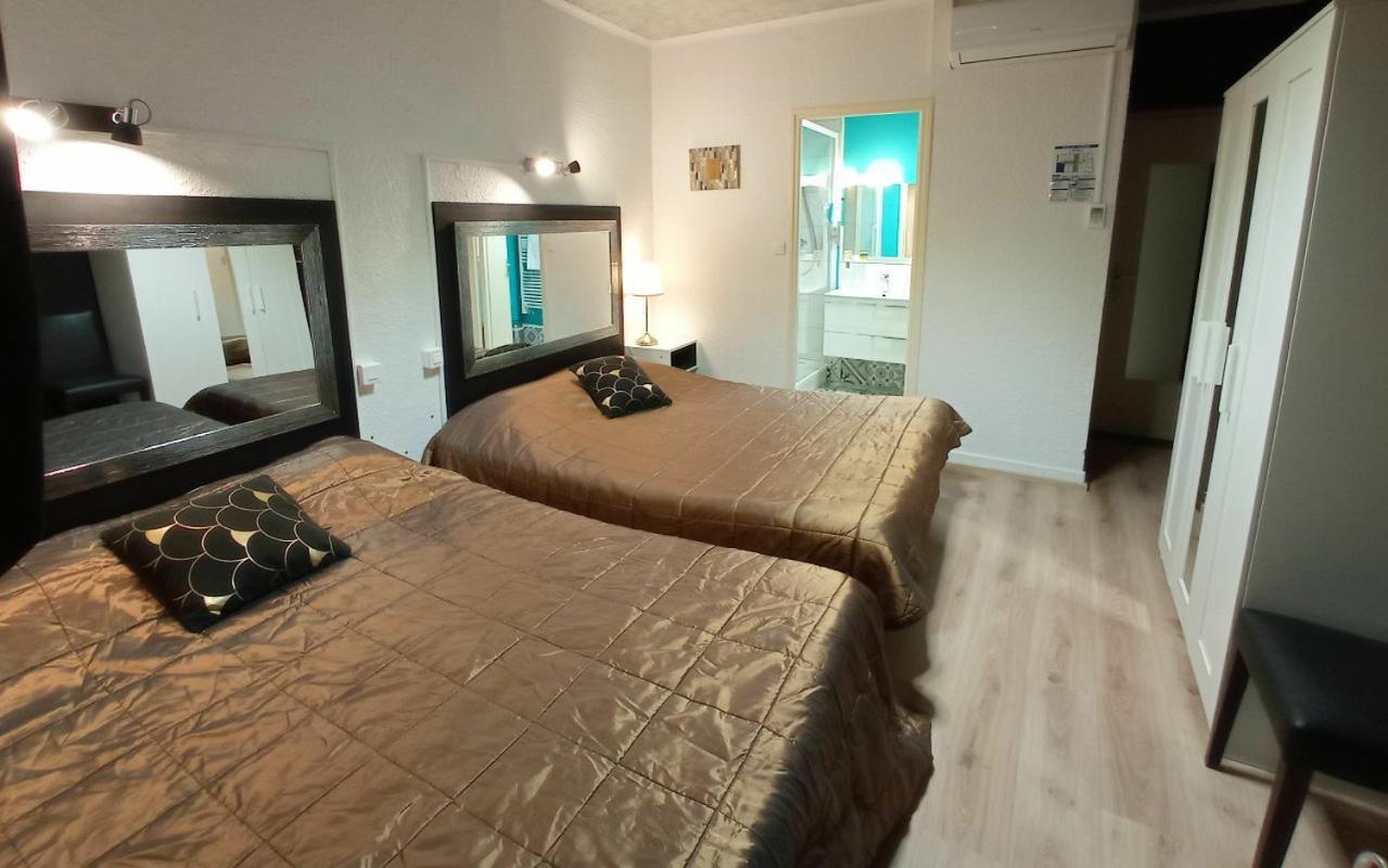 Logis Hotel Le Bocage Монмаро Экстерьер фото